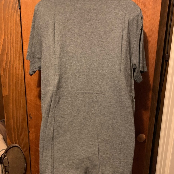 Vintage Old Navy Graphic Tee - Picture 5 of 7